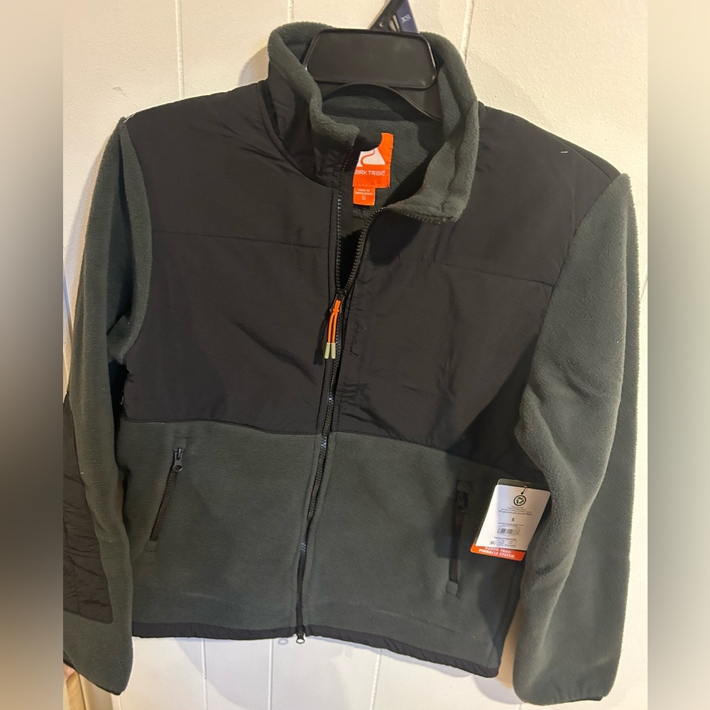 Ozark Trail Black and Green Fleece Jacket size s